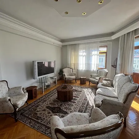 Apartmán Spacious 2 Bedroom 1 Living And Dining 1 Sitting 1 Bath *